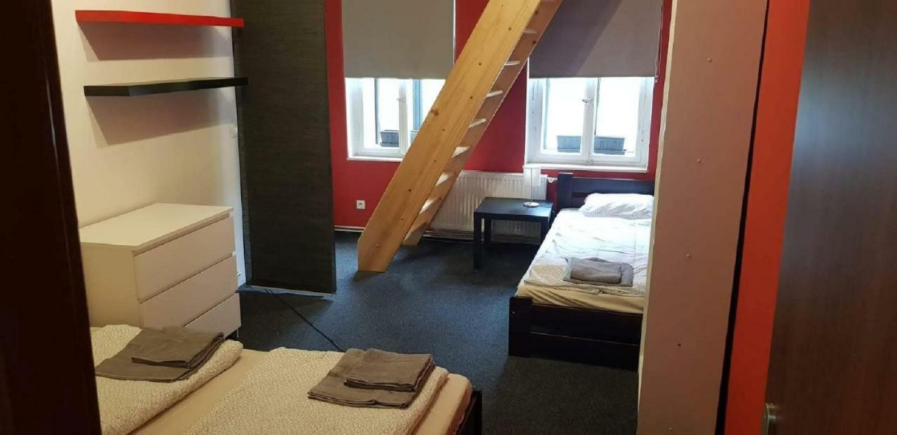 Apartment Gardner ロケト エクステリア 写真